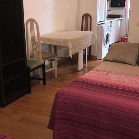 Apartamentos Pandiellos I Мадрид Экстерьер фото