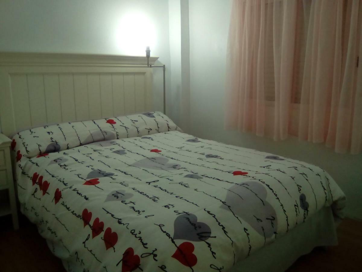 Apartamentos Pandiellos I Мадрид Экстерьер фото